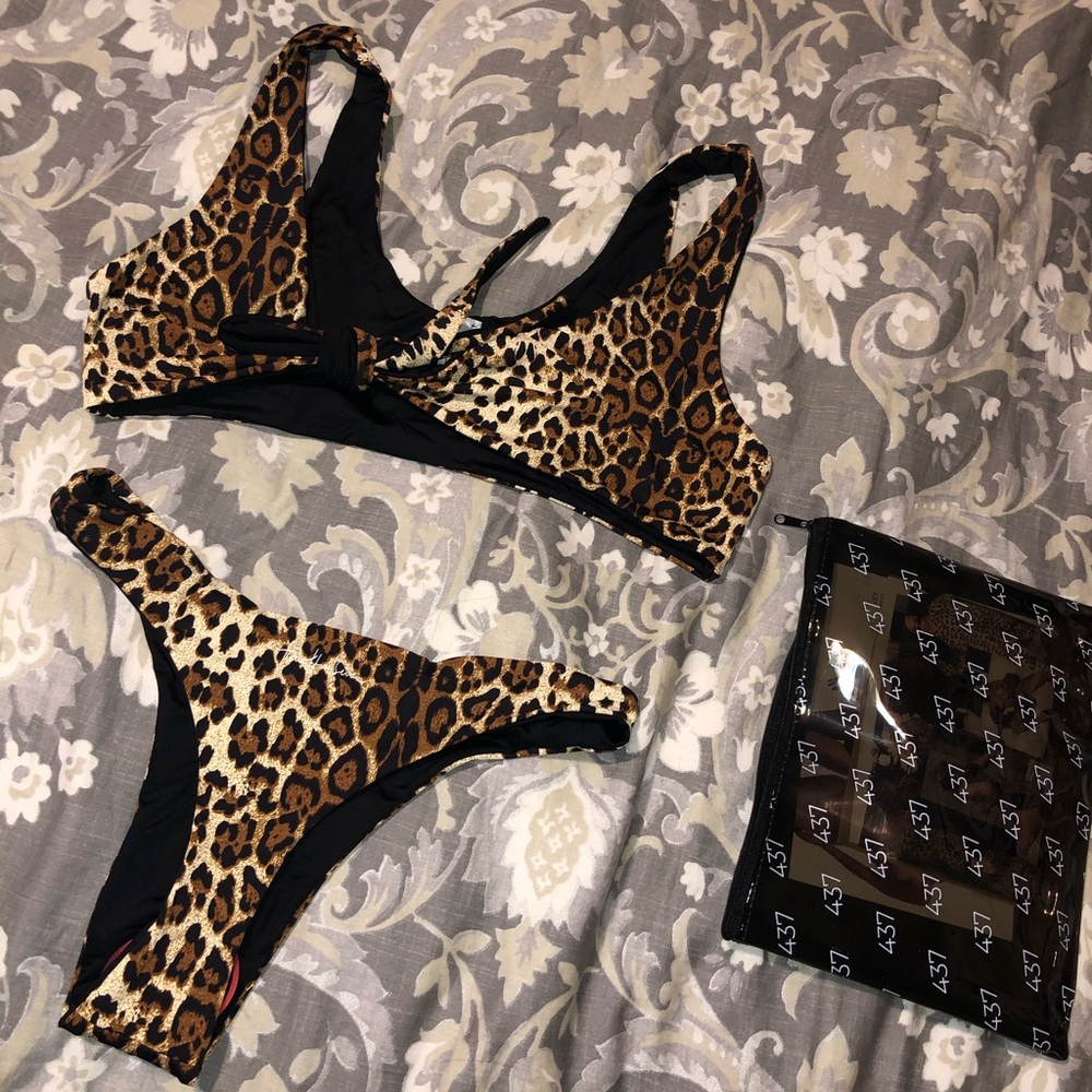 437 Swim